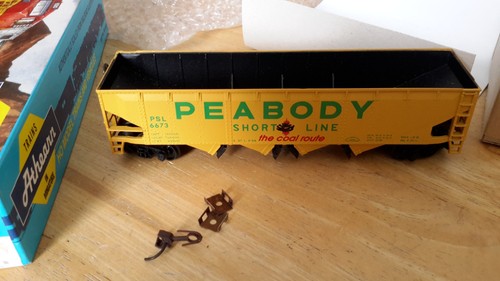 Athearn 1756 hopper - ho, car