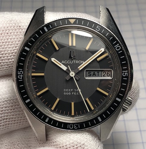Vintage 1972 bulova accutron - vintage,
