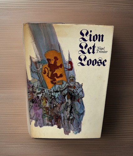 Lion let loose - lion, nigel