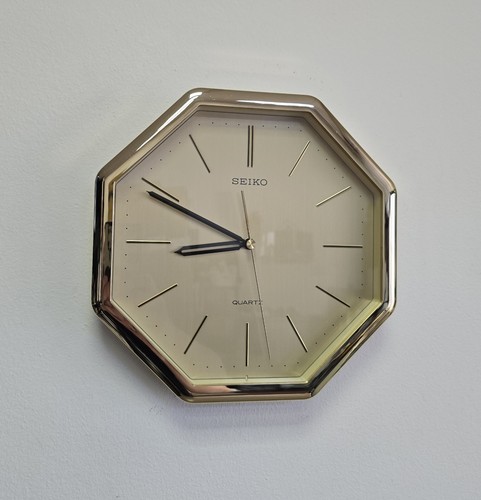 Seiko octagonal gold tone - octagonal, gold-tone
