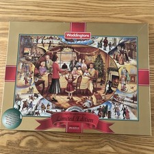 Waddingtons 1000 Millenium Limited Edition Gold Foil Christmas - 6th in Series