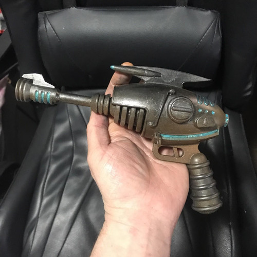 Fallout alien blaster - fallout,