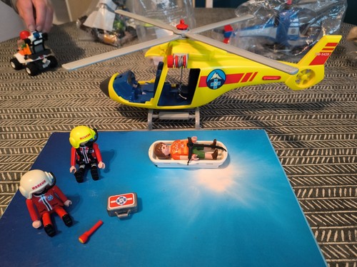 Playmobil helicopter - playmobil,