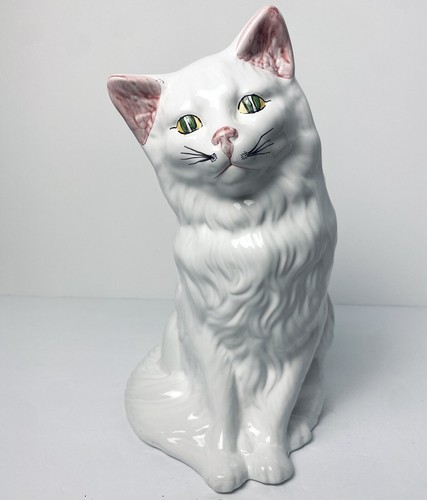 Vintage white persian cat - persian,