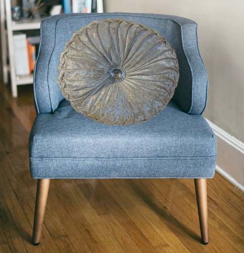 Round crushed velvet cushion - round,