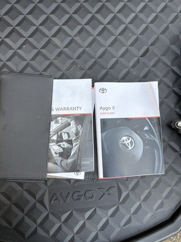 Toyota aygo handbook manual - toyota,