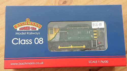 Bachmann 121 class loco - 32-121, 08