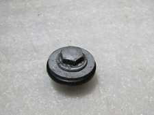 BMW 7 series E38 facelift M62TUB44 4.4 engine rocker cover bolt cap nut