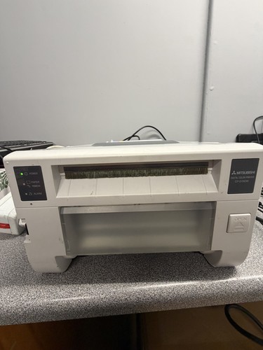 Mitsubishi d70w photo - cp-d70w, booth