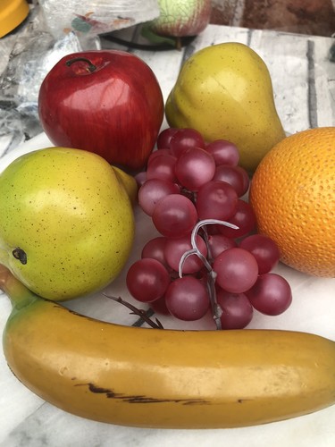 Pieces artifcial fruit - of, 2
