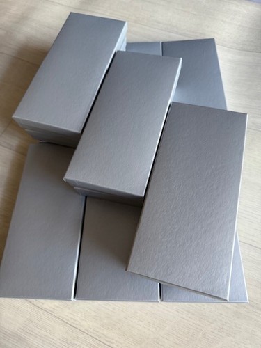 Wholesale joblot x grey - 24,