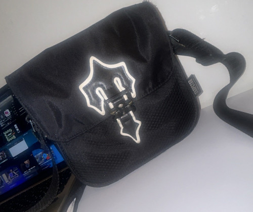 Trapstar black nylon messenger - trapstar,