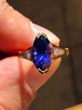 Striking Vintage natural 3ct AAAA Tanzanite & Diamond Ring 18ct Gold