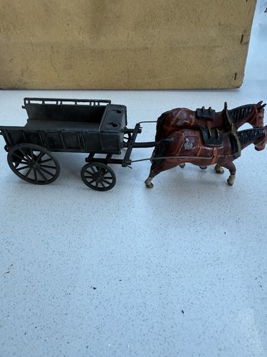 Vintage die cast horse - cast, drawn
