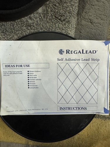 Self adhesive lead - self, for