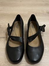 Clarks Mary Jane Size 5.5E
