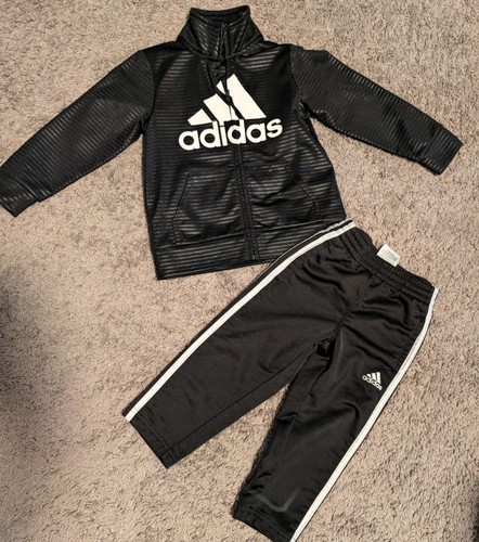Adidas boys size vguc - adidas,