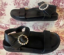 Russell & Bromley Black