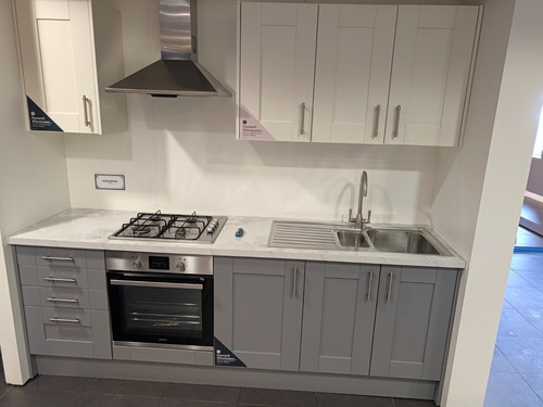 Display winchester grey and - display,
