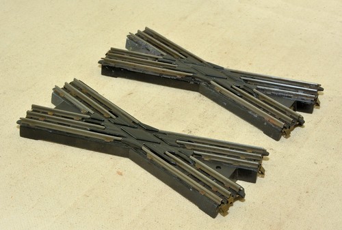 Trix 00 gauge - x,