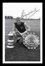 Bobby Moore - West Ham United