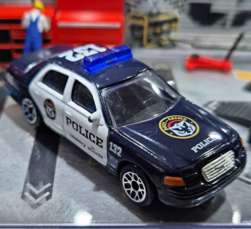 Realtoy ford crown victoria - ford,