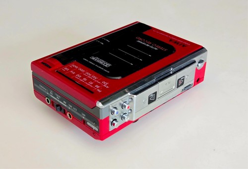 Super rare red aiwa - super,
