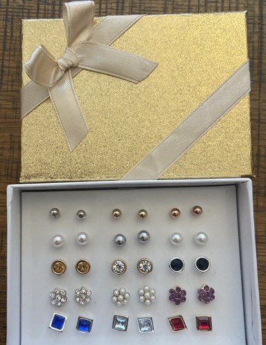 Avon cassara earring gift set - gift,