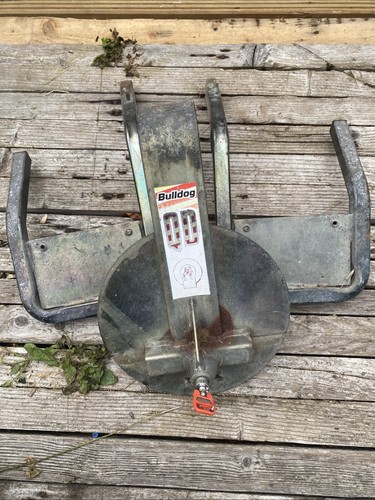 Bulldog wheel clamp - wheel,