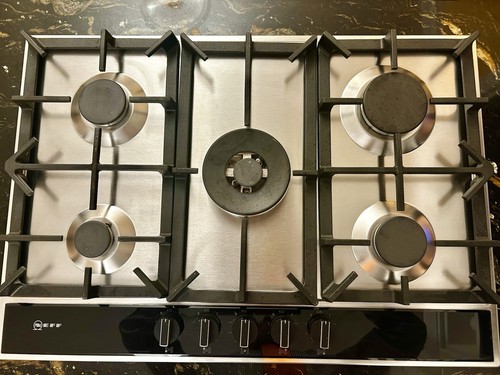 Immaculate neff burner gas - immaculate,