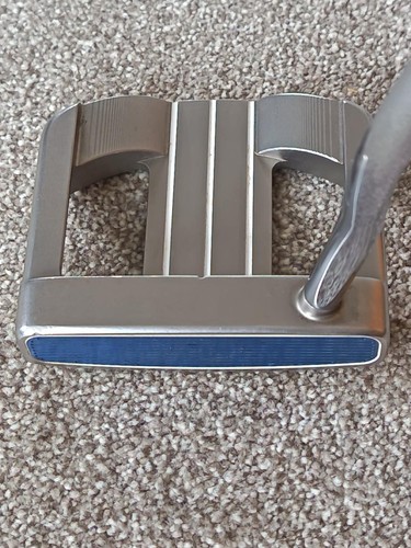 Rife deep blue square - deep,