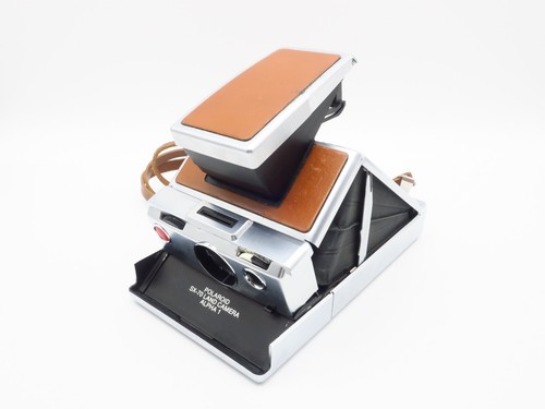Polaroid land camera - sx-70,