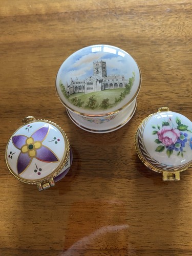 Porcelain trinket boxes 3 - trinket,