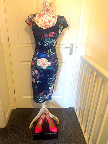 Lipsy london navy floral - london,