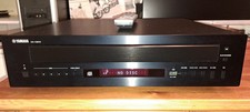 Yamaha cd c-603  five disc cd player separate with remote