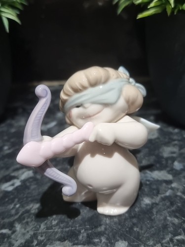 Nao lladro rare daisy - nao,