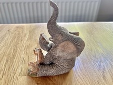 Tuskers Elephants - Slumberzzz
