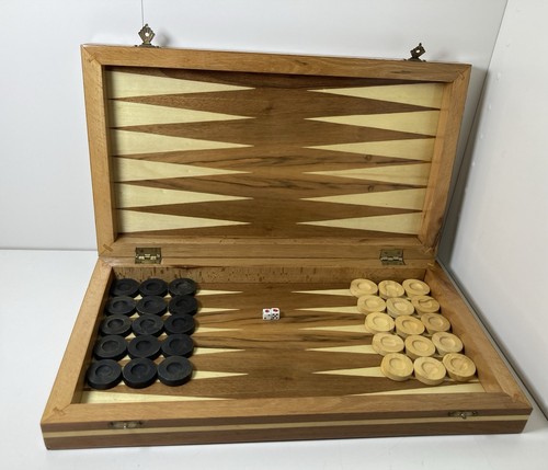 Backgammon draughts board - backgammon, game