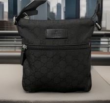 Black Gucci Messenger Bag 100% Authentic 449183 Small comes with Dustbag £850