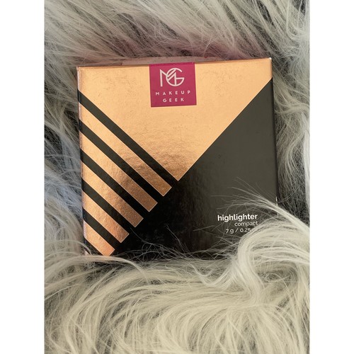 Makeup geek highlighter - makeup,