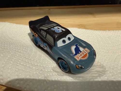 Disney pixar cars - cars, dinoco