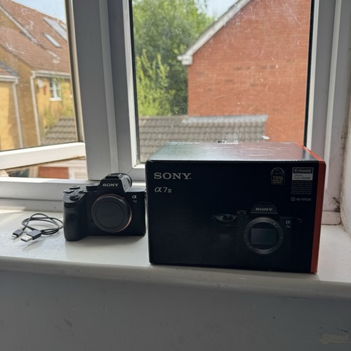Sony alpha iii 2 mp - sony,