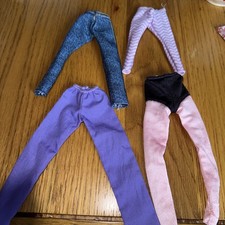 Barbie, Chelsea And Small Doll