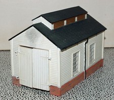 Bachmann Scenecraft 44-009 OO Single Road Small Wooden Engine Shed (195)