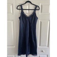 Vintage Lace Trim Satin Full