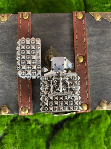 New zippo lighter - new, gothic