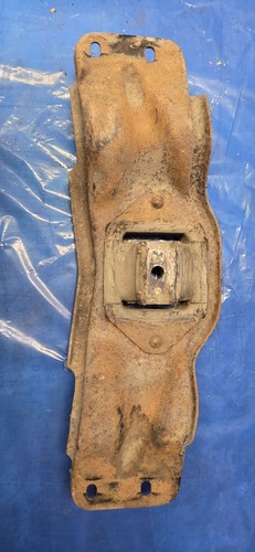 Ford granada gearbox mount - granada,