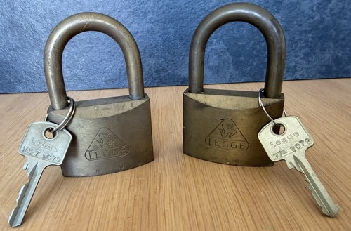 Rare pair vintage - rare, legge