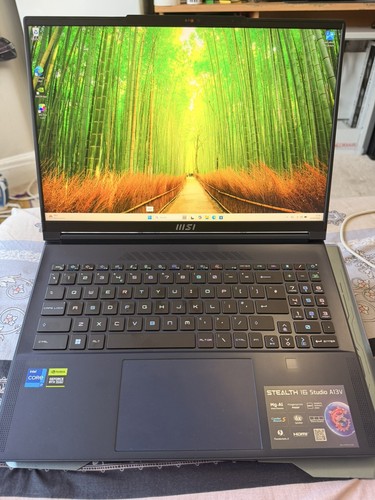 Msi stealth studio - stealth, 16