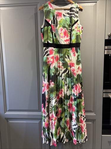 Vgc michaela louisa occasion - vgc,